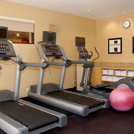 Towneplace Suites By Marriott Bethlehem Easton/Lehigh Valley Hollo Zewnętrze zdjęcie