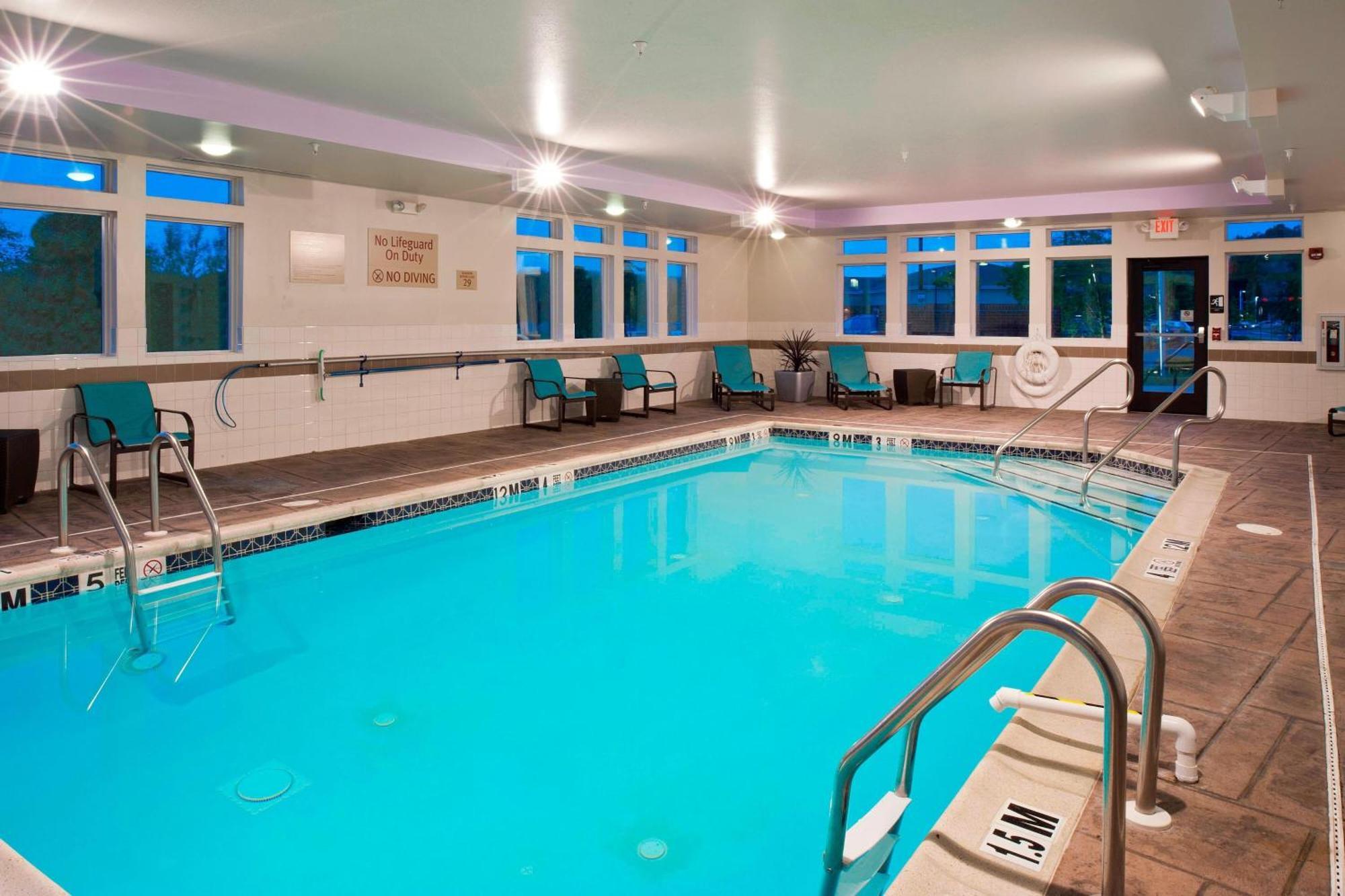 Towneplace Suites By Marriott Bethlehem Easton/Lehigh Valley Hollo Zewnętrze zdjęcie