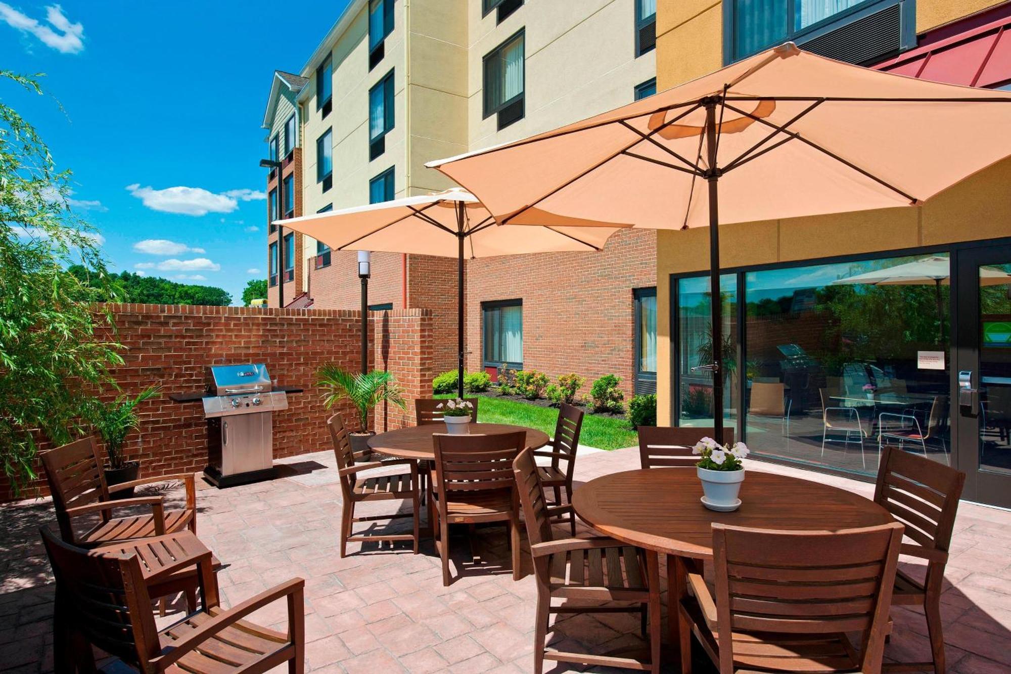Towneplace Suites By Marriott Bethlehem Easton/Lehigh Valley Hollo Zewnętrze zdjęcie