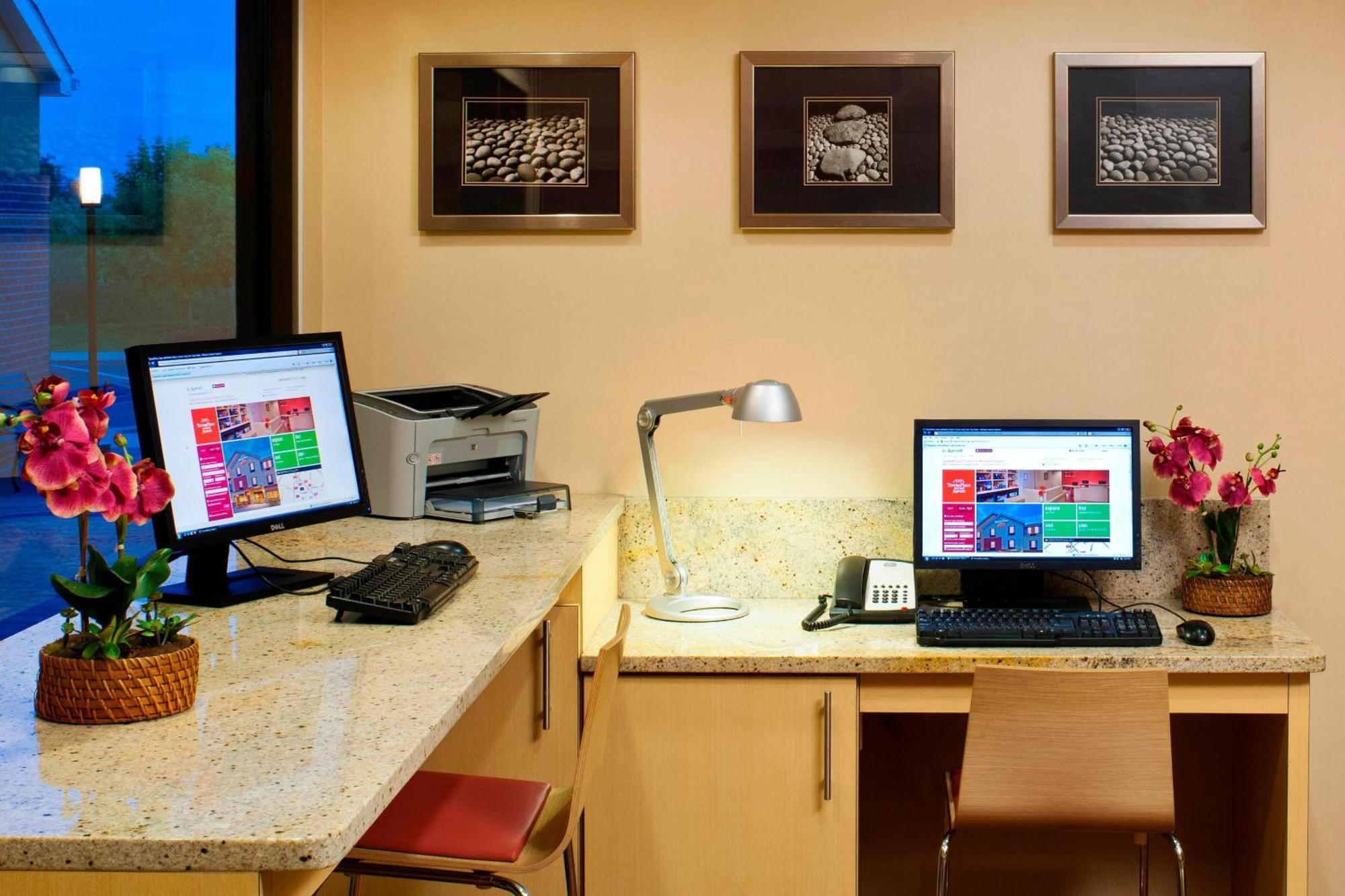 Towneplace Suites By Marriott Bethlehem Easton/Lehigh Valley Hollo Zewnętrze zdjęcie